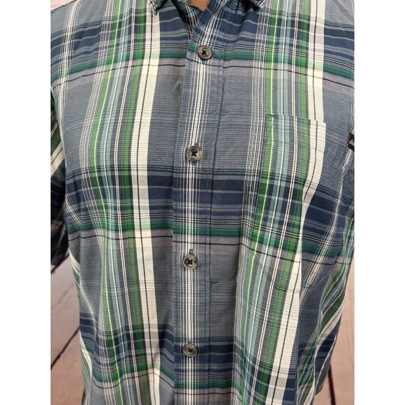 Eddie Bauer Travex Classic Fit Mens Medium Short sleeve button front shirt Plaid - Picture 5 of 12